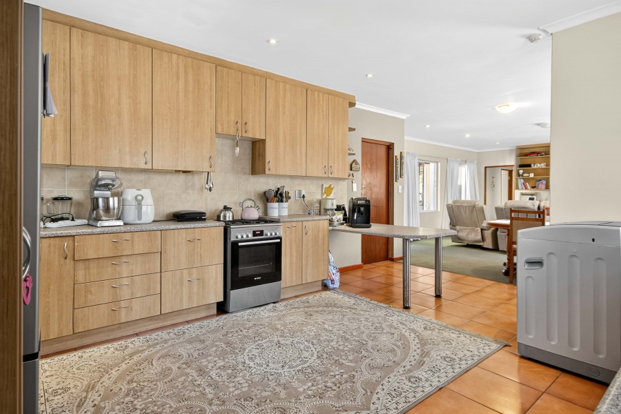 7 Bedroom Property for Sale in Tre Donne Estate Western Cape